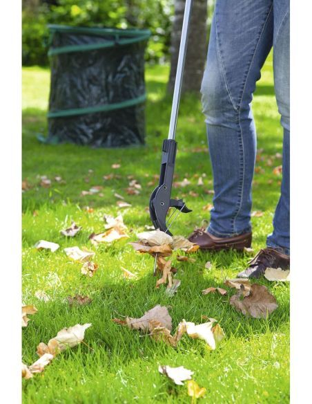 Pince à déchets avec pic à feuilles